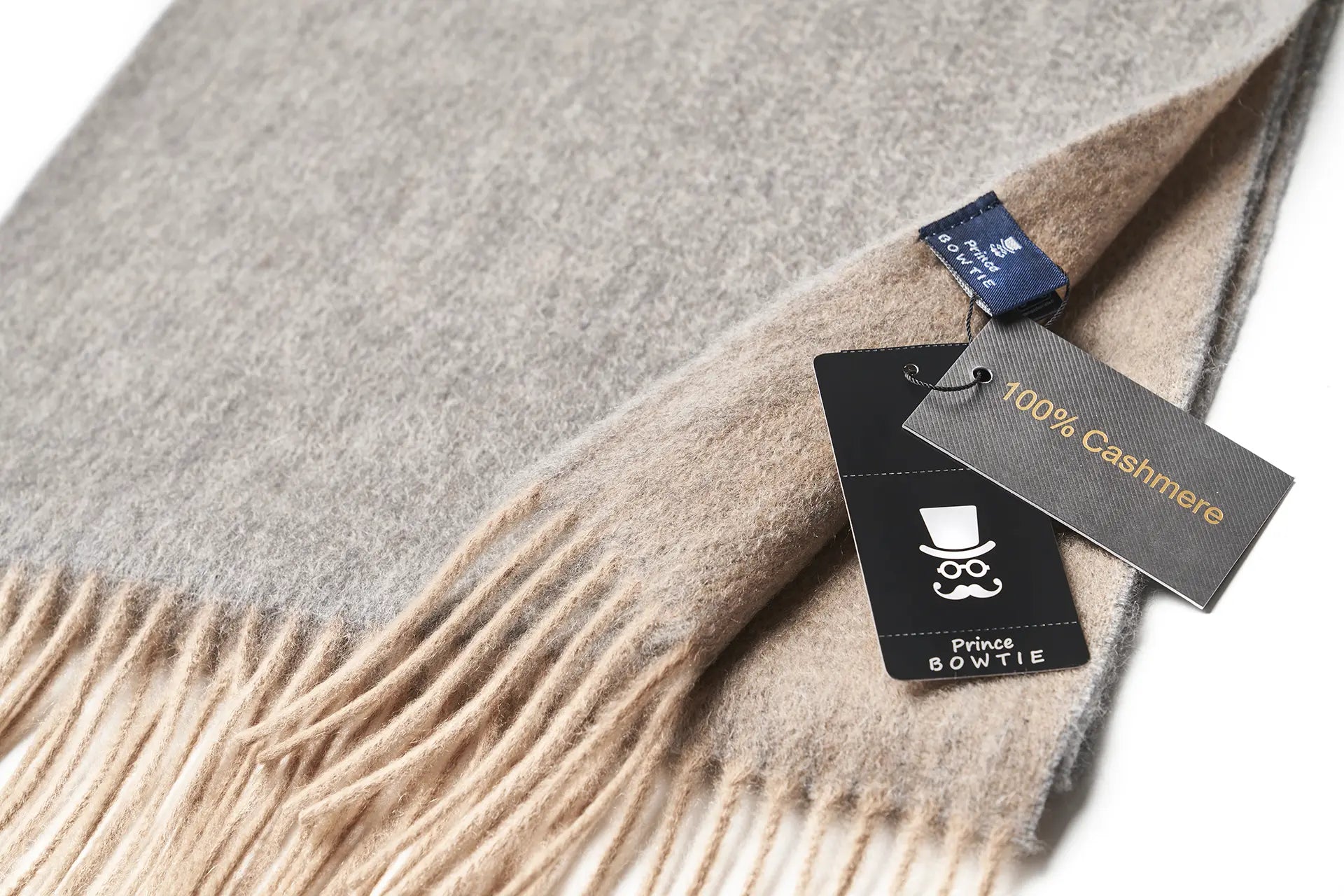(Braun) Kaschmirschal 100% Cashmere – Detailansicht Prince Bowtie Label