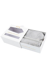 (Silber) Krawatte Einstecktuch Set Sterlington – Geschenkbox schräg geöffnet
