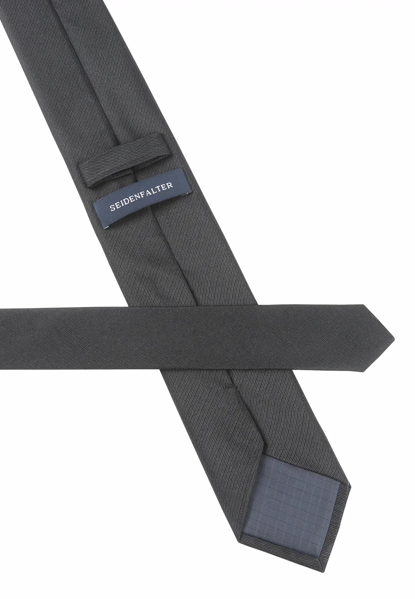 (Schwarz Diagonalstruktur) Rückseite Trauerkrawatte schwarz aus Seide mit Label, 7,5cm