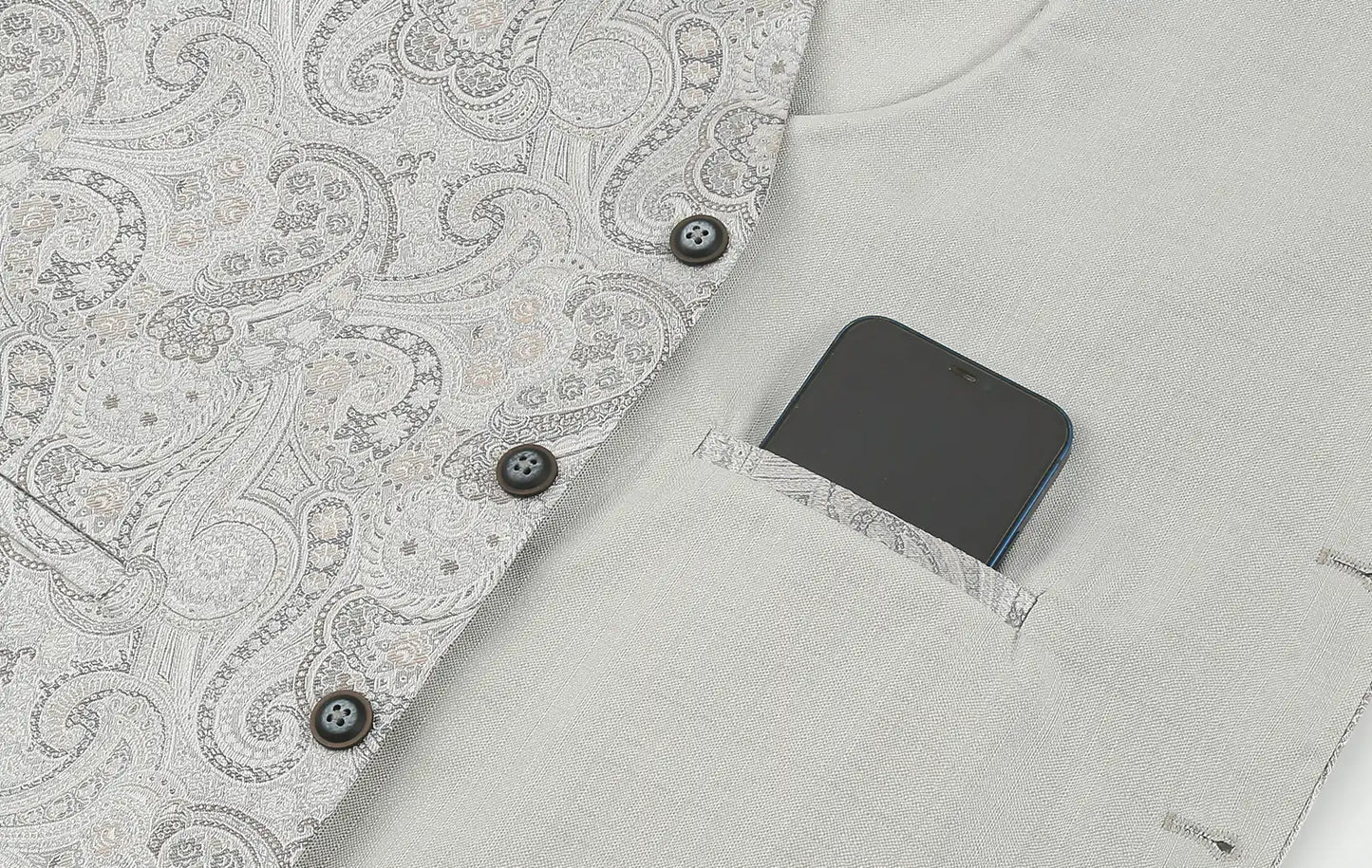 (Silber) Hochzeitsweste Paisley – Detailansicht Innentasche mit Handy