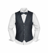 (Anthrazit) Westen Set Herren Tweed mit Fliege – Outfit auf Mannequin mit weißem Hemd