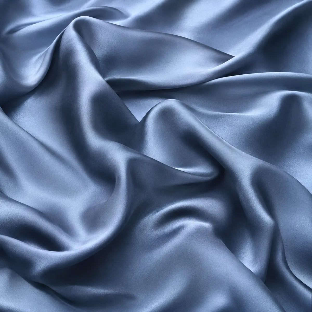 Hochzeitsaccessoire in Dusty Blue – Trendfarbe für die Hochzeit