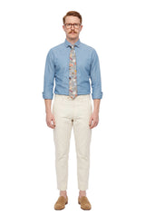 (Grau) krawatte herren blumenmuster seide getragen ganzkörper look
